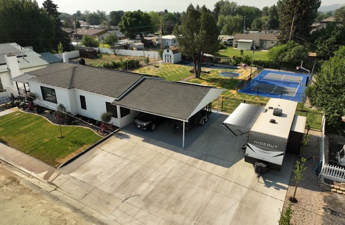 Vernal House | RV full hook up RV full hook up