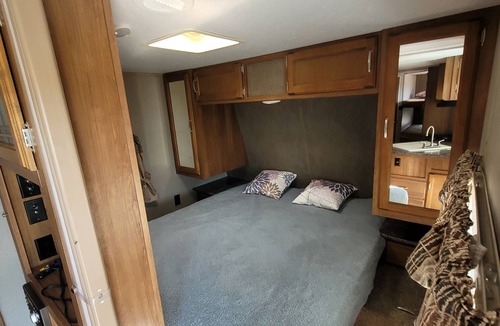 Glenrock House | RV - Hwy 59N Douglas, WY- Quiet Spot for Workers.