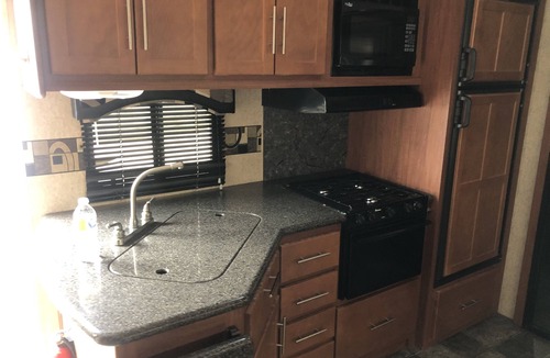 Montgomery County House | RV on a Private Lake