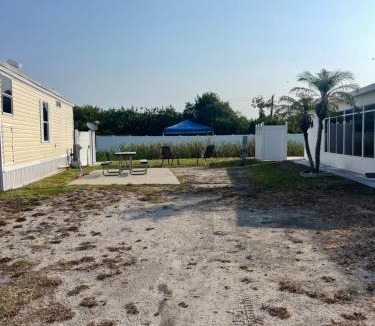 Port Charlotte Other | RV SITE FOR RENT BY GLAMPERS CAMP 30AMP FULL HOOKUP