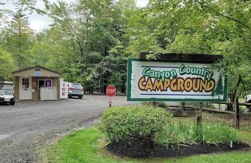Wellsboro House | RV Site Full Hookup up to 43ft