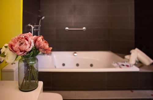 Torroella de Montgri Hotel | RVHotels Palau Lo Mirador