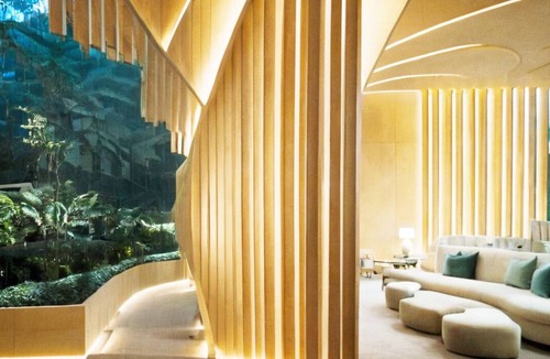 Saint-Philbert-de-Grand-Lieu House | Rwanda Luxury Lodge