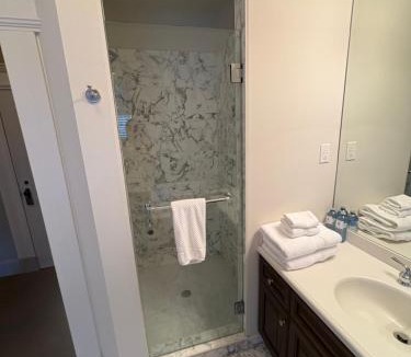 Downtown St. John's Hotel | Ryan Mansion