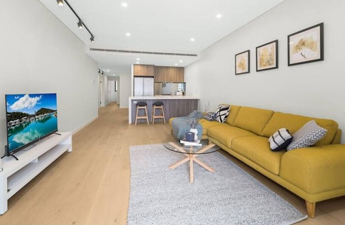 Ryde Apartment | Ryde · Luxuary 3 Bedroom Apt with Large internal space