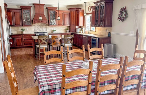 Seaford House | RYDER CUP ACCOMMODATION <10 MILES from Bethpage Black on the water