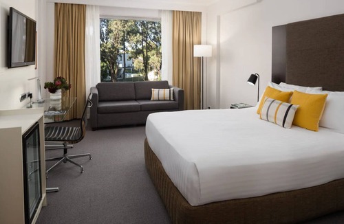 Bass Hill Hotel | Rydges Bankstown