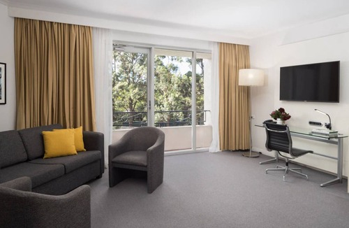 Bass Hill Hotel | Rydges Bankstown
