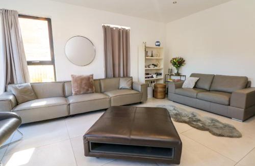 Willaston House | Rye Croft