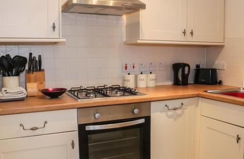 Easthope House | Ryelands Cottage