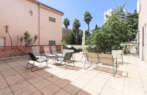 La Californie Apartment | Sàvega - Climatisé et Proche Plage