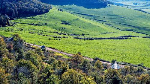 Massingy-les-Vitteaux Cabin | Sãmo Lodges