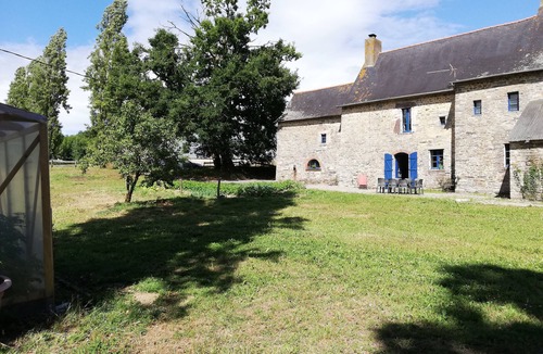 Crevin House | Séjour à la Campagne