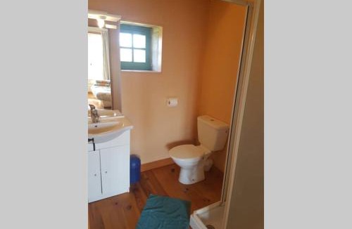 Cesny-Bois-Halbout Apartment | Séjour à la campagne