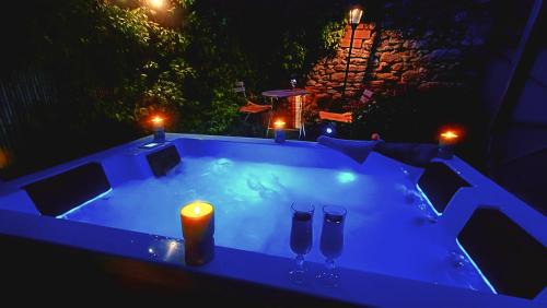 Pexiora Bed & Breakfast | Séjour bien être avec spa privatif dans un presbytère de charme près de la Cité de Carcassonne et du Canal du Midi