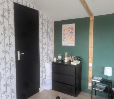 Le Mayet-de-Montagne Apartment | Séjour bien-être