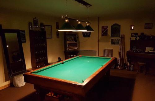 Saint-Jean-du-Bois Bed & Breakfast | Séjour circuit 24h du Mans