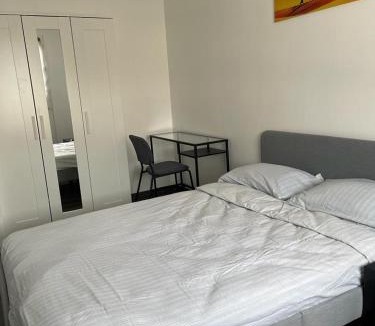 Etampes Apartment | Séjour confortable et agréable pour la famille.