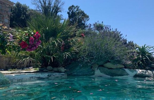 Pino Villa | Séjour Détox dans un site Insolite