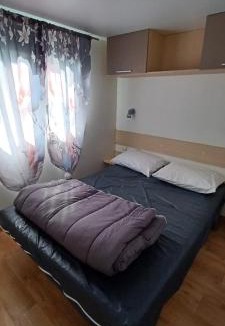 Ivry-la-Bataille Other | Séjour Normandie - Mobilhome premium 2ch-4p avec TV-WiFi et lave-linge dans l'Eure - 405
