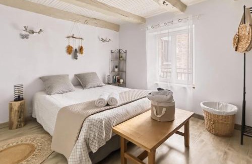 Vimenet Apartment | Séjour paisible en maison de caractère