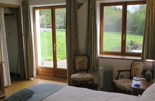 La Bazeuge Bed & Breakfast | Sérénité Verte à La Tuilerie Accommodation