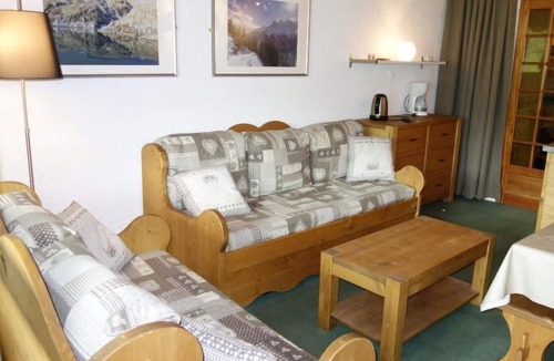 Val-Thorens Apartment | Sérac V7 by Interhome