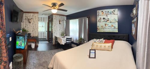 Rochester House | S and S Homestead