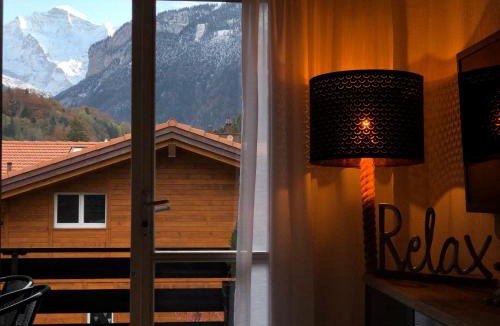 Wilderswil Apartment | S&P Mountain View Apartment 2