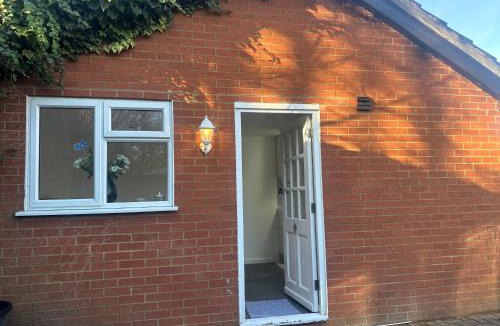 Luton Apartment | S&S stay