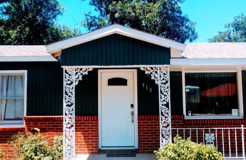 Carlsbad House | S1 - Enchanted Getaway ☀ Near River + Rec Area❣