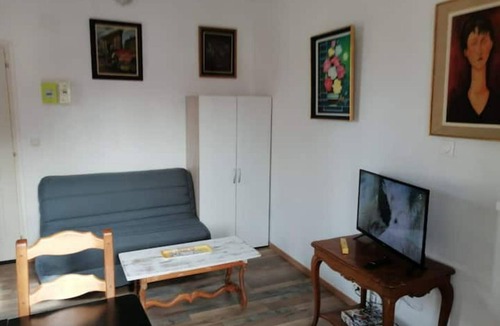 Courtenay Apartment | S2 Studio à Courtenay Proche Commerces