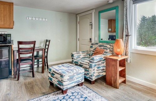 Netarts Apartment | S5 - The Drop - Surf Inn