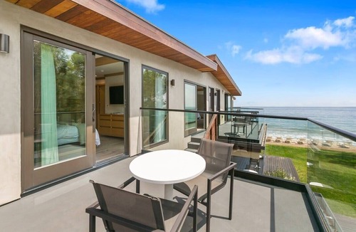 Eastern Malibu Apartment | SA Beach #9 by Stay Awhile Villas