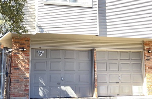 Vance Jackson Apartment | SA STUDIO Private Entry