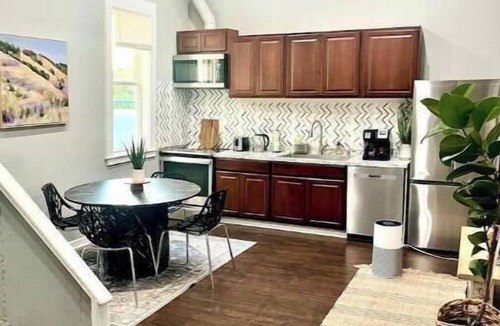 Glenwood House | Saadallah Cozy-ta