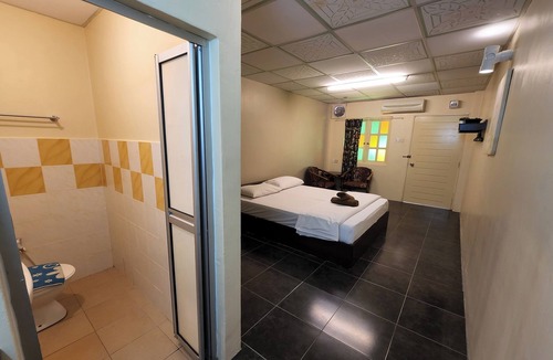 Sabak Aur Hotel | Sabak Awor Resort