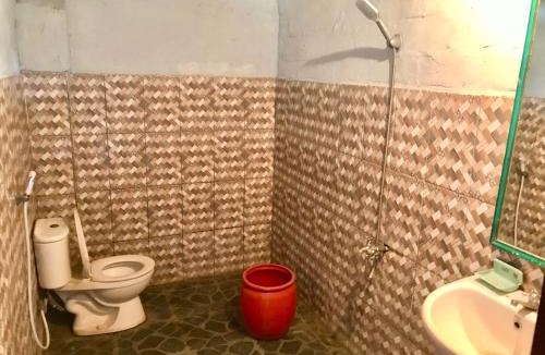 Kecamatan Sikur House | Sabirin Asri Homestay
