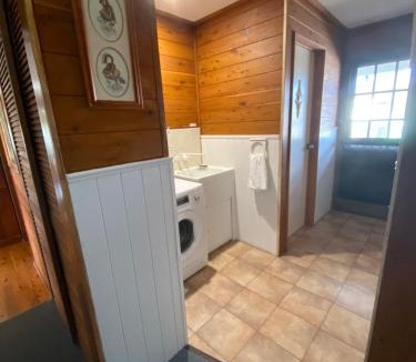 Glen Aplin House | Sabo’s On Severn