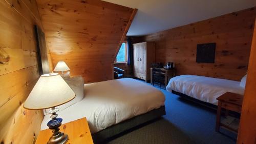 Saint-Alexis-des-Monts Hotel | Sacacomie Hôtel et Spa