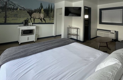 Salmon Hotel | Sacajawea Inn