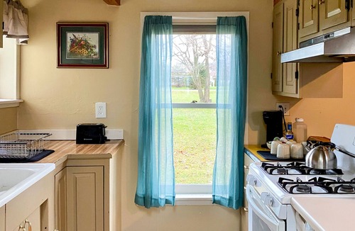 Town of Hounsfield House | Sackets Harbor Hideaway