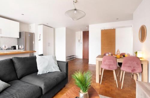 Flandres Apartment | Sacré Coeur - Central - Élégant