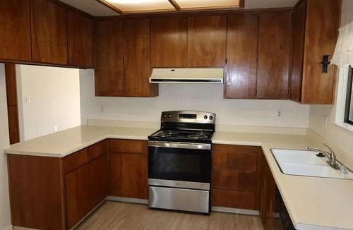 Pocket Apartment | Sacramento 1