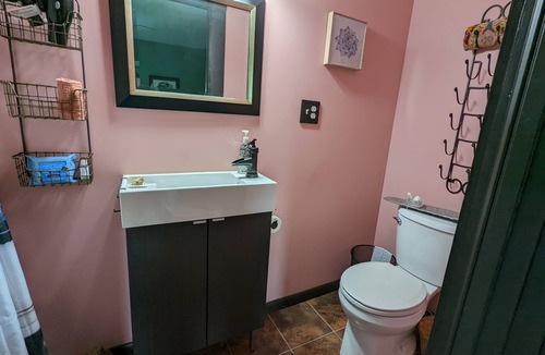 New Castle Bed & Breakfast | Sacred Lotus Suite