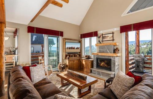 Lost Trails Retreat House | Saddle Ridge F5
