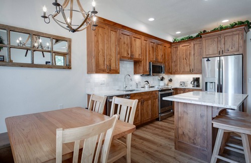 Four O'Clock House | Saddlewood Snowbird Townhome: Ski-In Ski-Out, Hot Tub