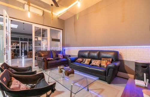 Jaka Sampurna Hotel | Safaraz Garden near Galaxy Bekasi Mitra RedDoorz