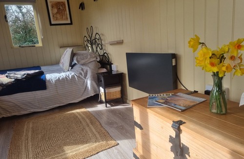 Saint Kew Cabin | Safari Cornwall - Sheperd's Hut