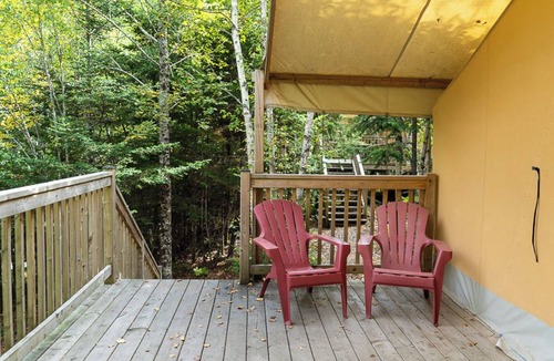 Saint Patrick RV Rental | Safari Glamping Tent | Forest Retreat & Hot Tubs!
